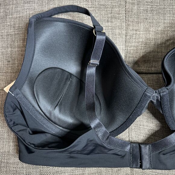 Third Love 24/7 Classic Uplift Plunge Bra Black Color Size 42C NWT - Picture 5 of 8